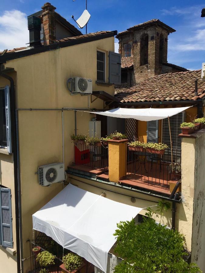 Rubra Apartments Parma Exterior photo